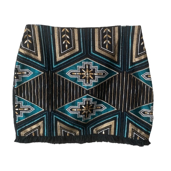 H&M Bloggers favorite Embroidered Beaded Fringe Mini Skirt Sz 10 Geometric Boho - Picture 5 of 11
